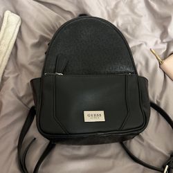 GUESS BACKPACK 