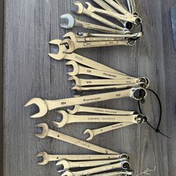 28 Wrenched Standard And Metric