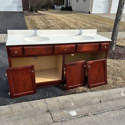 Free Bathroom Vanity 
