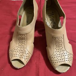 CLARKS Collection Women’s  Jovelyn Hollis  Shooties Size 7M