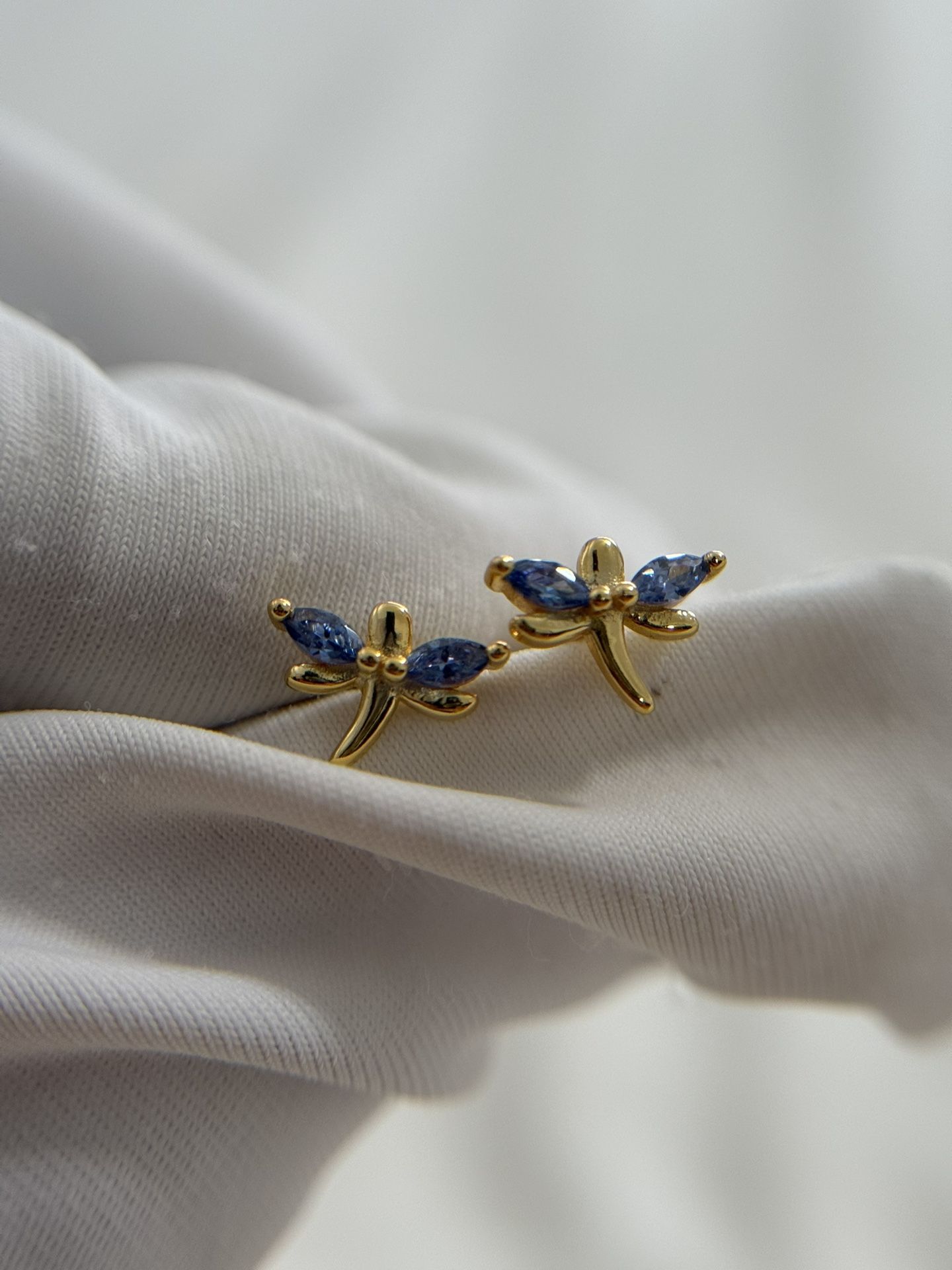 NWOT Tanzanite Stone Dragon-Fly S925 Gold Tone Mini Studs Earrings