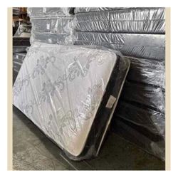Twin size mattress/ Colchon