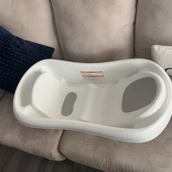 Baby/toddler Bathtub