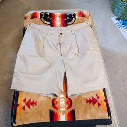 Round Tree And Yorke Shorts