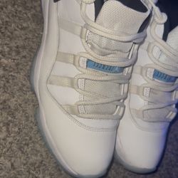 Air Jordan 11 Retro Low 'Legend - Size 10