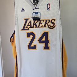 Kobe Bryant Jersey - Never Worn - Tag On