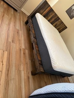 Full / queen, mattress, and bed frame