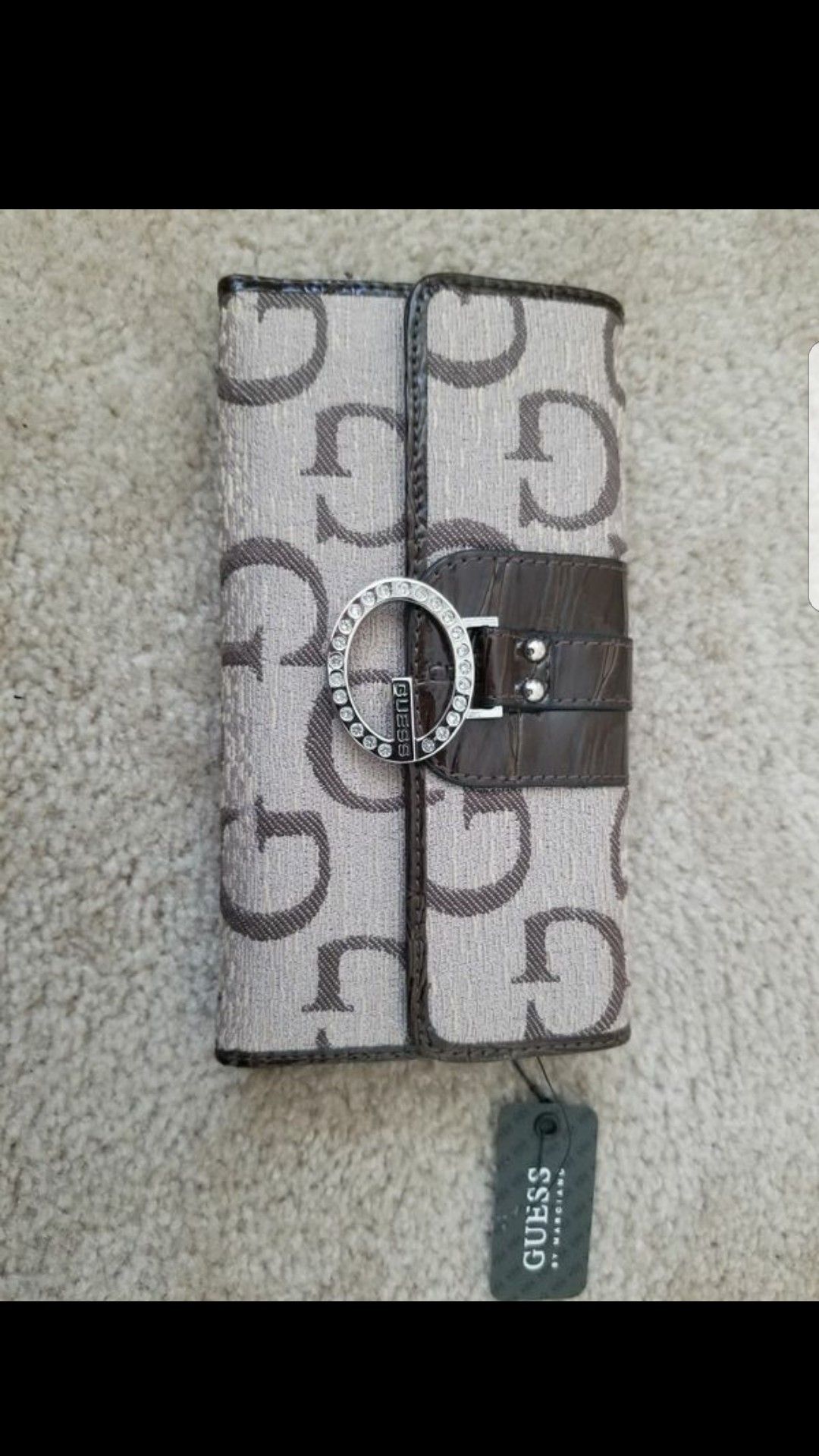 Guess Wallet-New