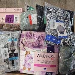 Brand New Women's 25 piece Clothing Resale Lot - All pieces pictured included- VInce Camuto,  Gap, Karl Lagerfeld,  Fila, Banana Republic, Wrangler 