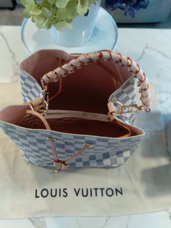 Louis Vuitton NeoNoe Bucket Bag Damier Azur Canvas Spring