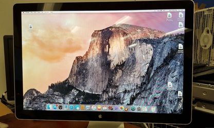 Apple 24” Cinema Display Monitor