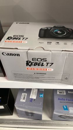 Canon Rebel T7 18-55 mm Kit