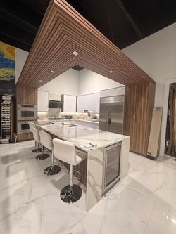 Modern Kitchen Showroom Display Set