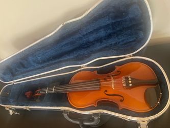 Beautifully Hand-Crafted Violin 1/2 Size With Hard Case / Originally $1,000