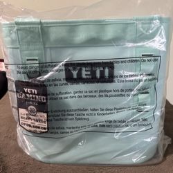 NEW UNRELEASED LIMITED EDITION YETI SEAFOAM CAMINO 20 !!