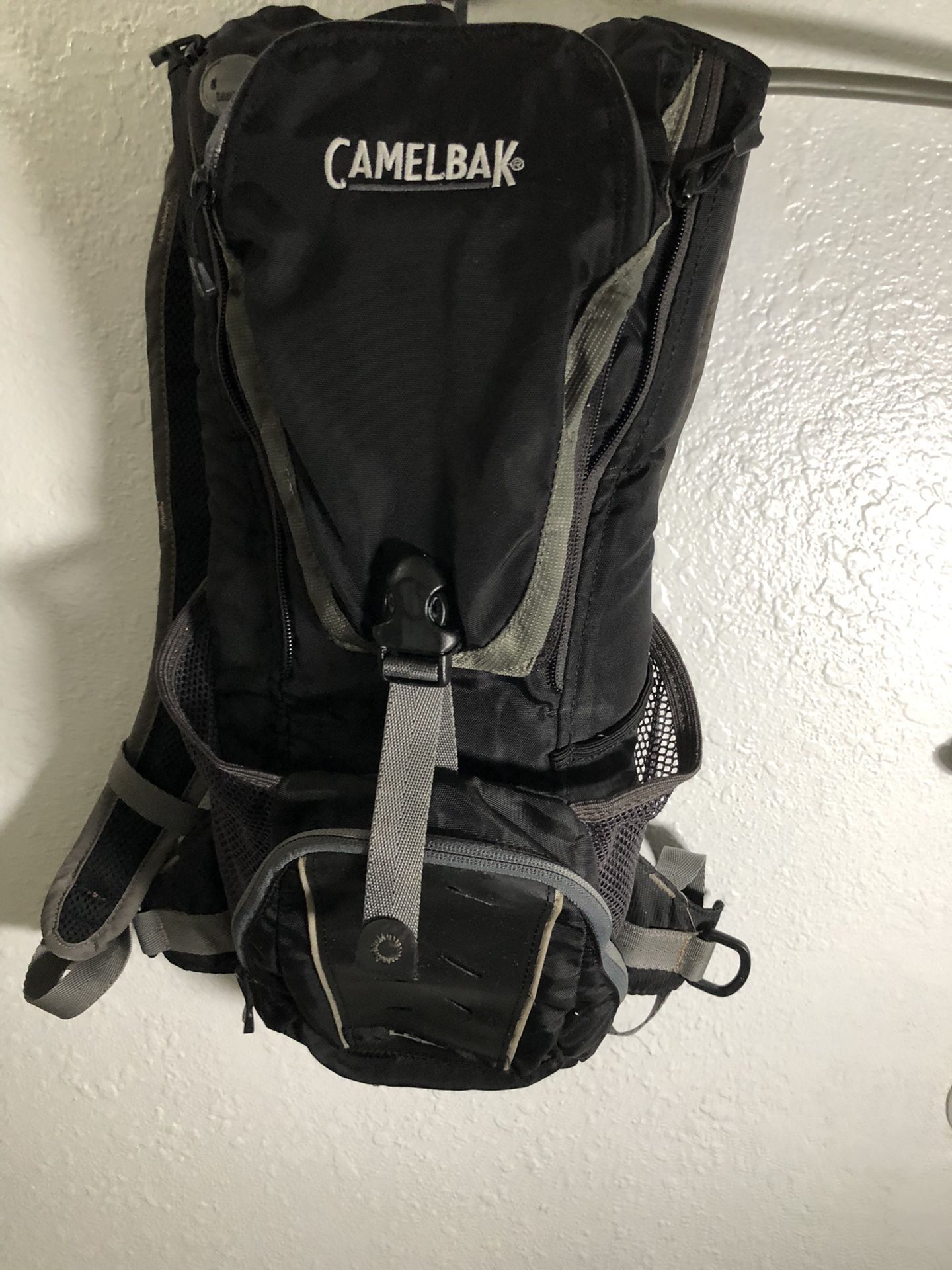 CamelBak Lobo Hydration BackPack with 100oz Bladder bag