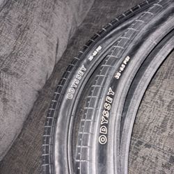 odyssey box tires 20in 35-65 psi