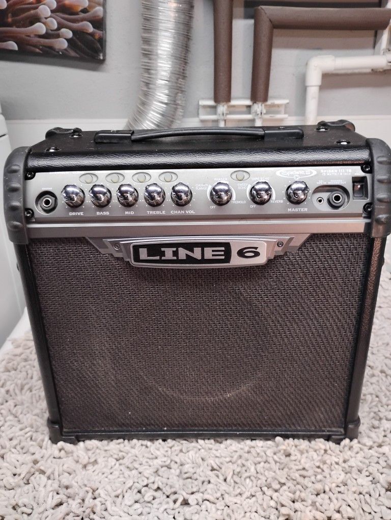 Electric Guitar Amplifier 15 Watts