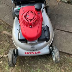 Honda lawnmower