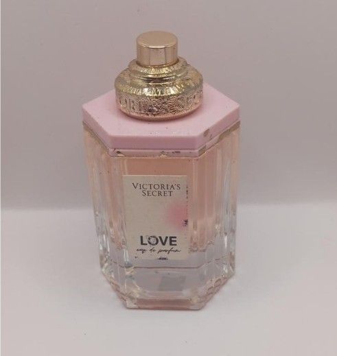 Victoria secret love 1.7 Oz