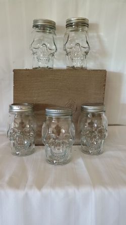 5-Clear Glass Jars with lids of Halloween ☠️SKULL☠️