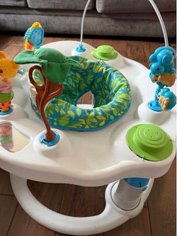 Activity play bouncer