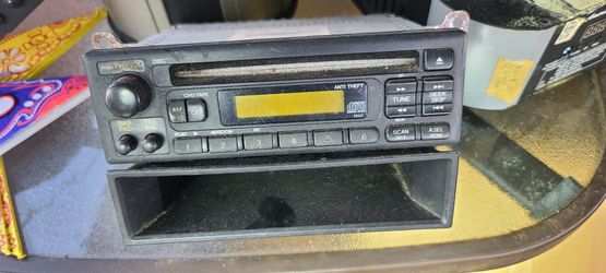 Honda Odyssey Factory Radio