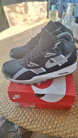 Men's Nike 9.5