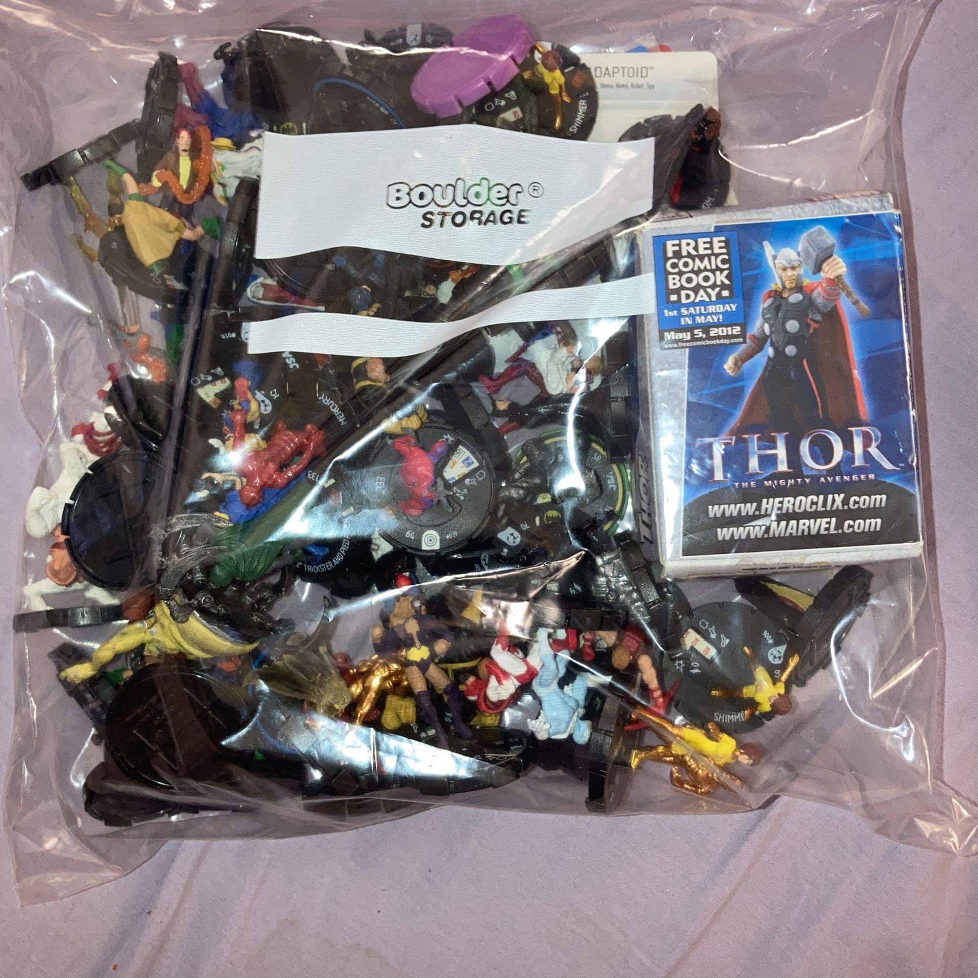 Heroclix Lot Of Nearly 60