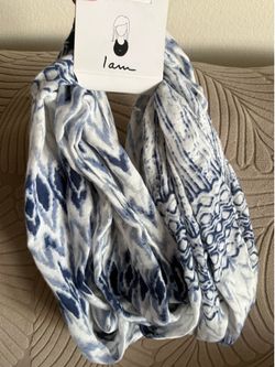 White and blue infinity scarf