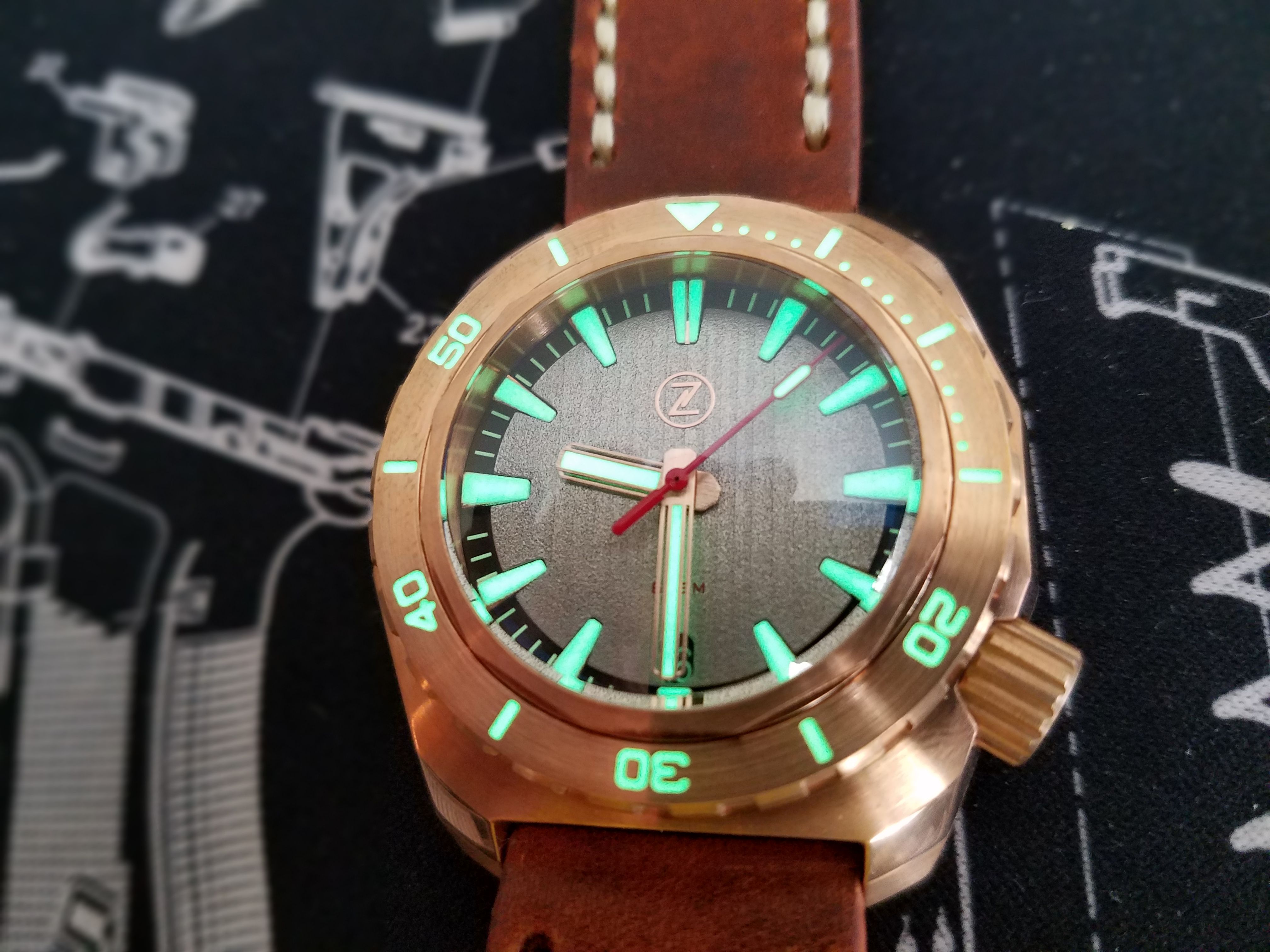 Zelos Hammerhead Limited Edition submarine