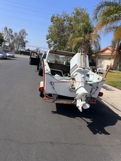 Lancha con llave y motor no prende no titulo