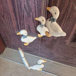 Vintage  Ceramic  Wind Chime ( Not Broken Or Cracked Or Chipped)
