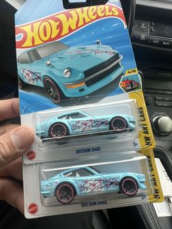 HOT WHEELS DATSUN 240