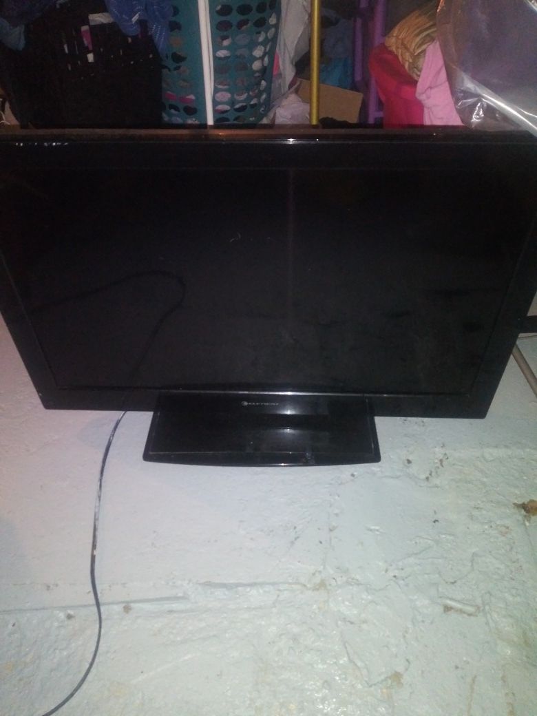 32inch Emerson tv (broken)