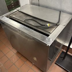 Silver King Freezer/ Refrigerator 
