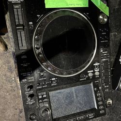 CDJ-2000 NXS2