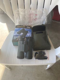 Binoculars 10x42