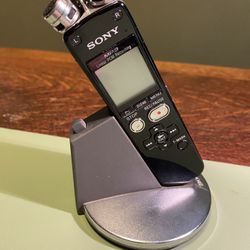 Sony IC Recorder Sx 712 **. **NEW** 