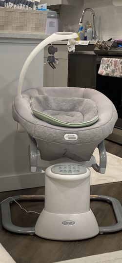 Graco soothe my way baby swing – Like New – Barely Used