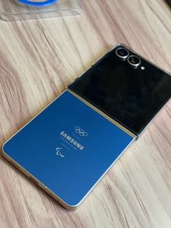 Limited Edition - Samsung Galaxy Z Flip 7 Olympic Edition