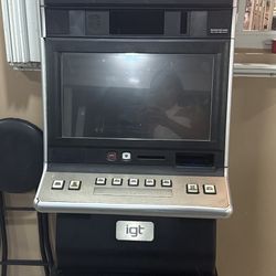 IGT Multi-Game Slot Machine