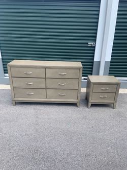 6-Drawer Dresser and Nightstand Set