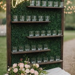 Champagne Or Specialty Drink Wall