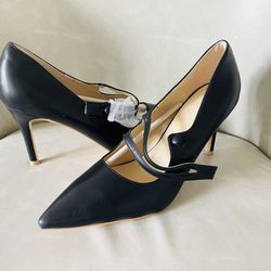 Women’s Black Dress Shoes 