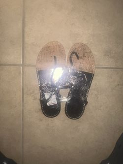 Sandals Size 6 -1/2