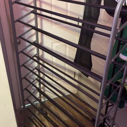 5’ shoe rack w wheels