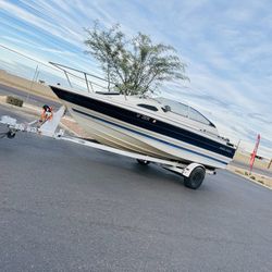 Bayliner Boat 