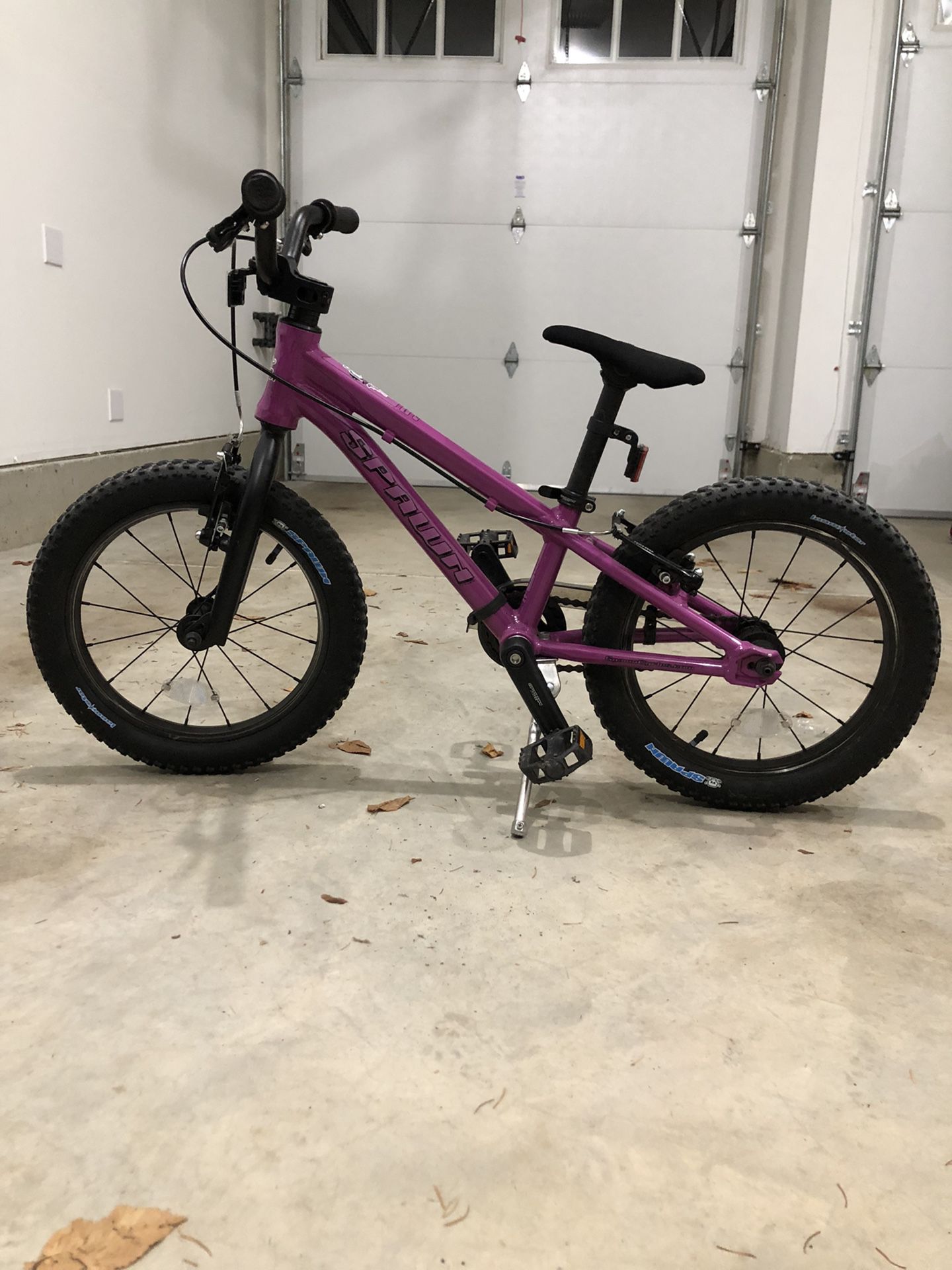 High-end bike Yoji 16” From Spawns Cycles For 3-5 Year Old