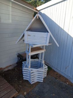 Wooden Wishing Well Garden Decor
